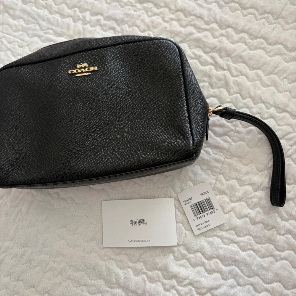 Coach Large Cosmetic Case 20 Black Crossgrain Leather Makeup Bag F24797 NEW